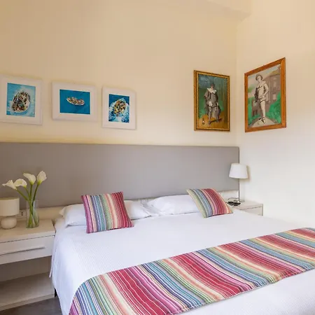Temple View Fcollection Superior Relais
